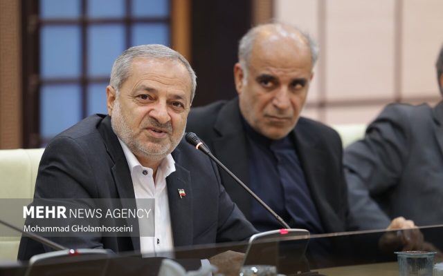 مسئولیت دانش‌آموزان برای ساخت آینده ایران سنگین است