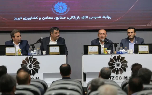 ۳.۲ میلیون تن کالای اساسی از گمرکات کشور در جنگ تحمیلی ترخیص شد
