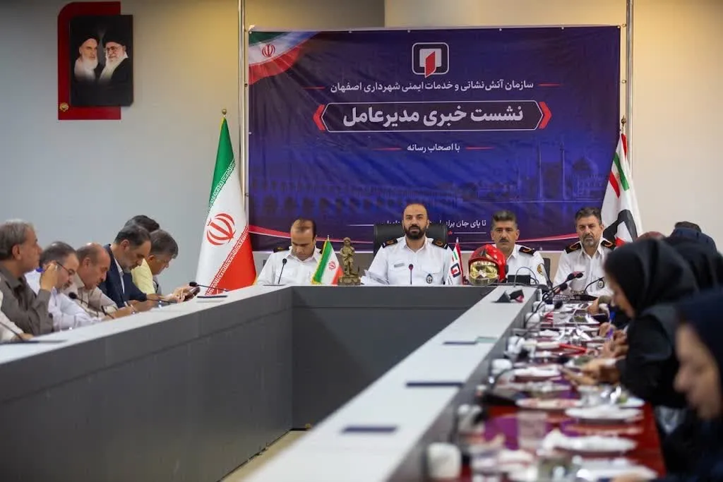 از ۱۸۵ هزار تماس ۱۲۵ تا فرماندهی سیار و رباتهای آتشنشان