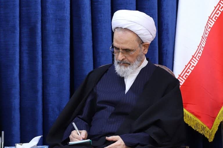 آیتالله شبیری زنجانی مایه تعالی حوزه و پیشرفت علوم اسلامی بود