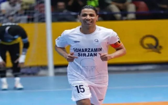 گل گهر سیرجان صدرنشین ماند