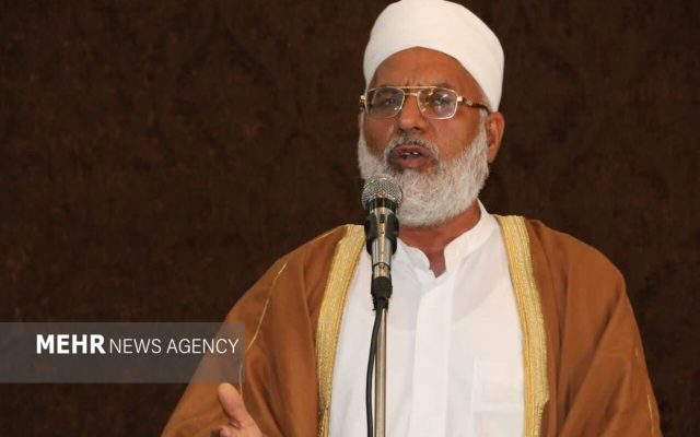تأکید امام جمعه موقت اهل‌سنت کنگان بر آمادگی برای بازگشایی مدارس