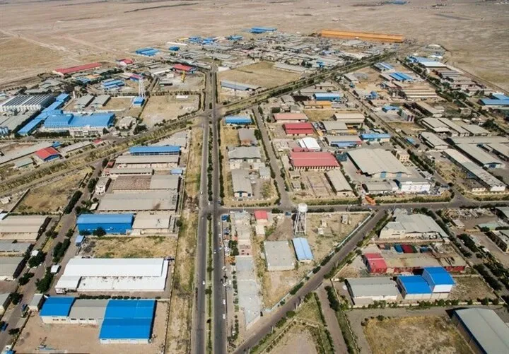 واگذاری بیش از 21 هکتار اراضی صنعتی در یزد