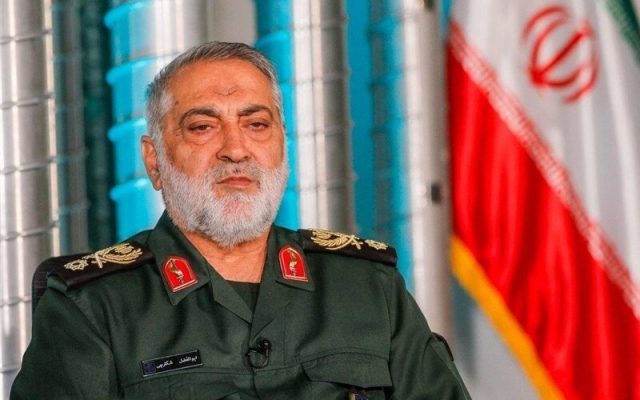 سخنگوی ارشد نیروهای مسلح: ادعای کذب و مضحک سنتکام درباره اسکورت نفتکشها و خروج یک میلیارد بشکه نفت طی دو ماه اخیر، عملیات روانی شکست خورده است