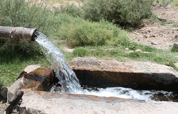 ۱۵۳ انشعاب غیرمجاز آب شرب در مهرستان شناسایی شد