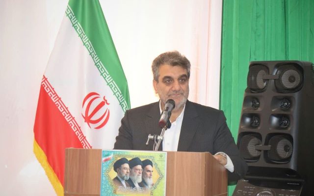 ۳۰۴ مگاوات نیروگاه خورشیدی در سمنان به شبکه متصل شد