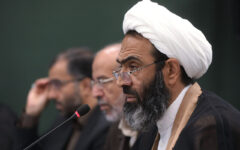چرا پازل سیاست دیپلماتیک کشور علیه سیاست های کلی قرار گرفته است