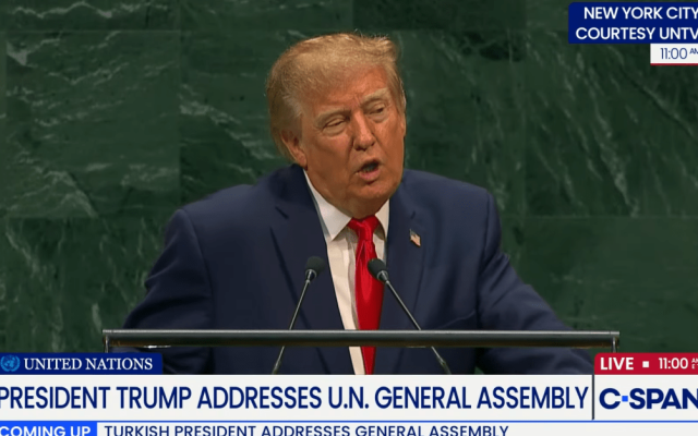 Trump says the US is officially renaming AI to ‘super intelligence’