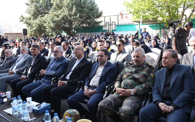اجرای طرح هر مدرسه یک نهالستان در مدارس کرمانشاه