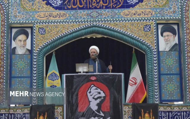 امام جمعه فومن: مسئولان نسبت به وضعیت معیشتی مردم حساس باشند