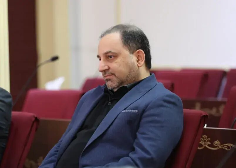 ادعای فدراسیون فوتبال درباره قرارداد قلعهنویی؛ سرمربی تیم ملی سفید امضا کرده است!