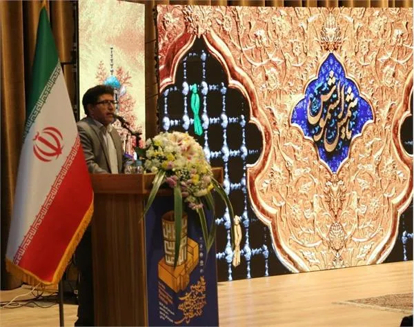 هنرمندان در روز‌های دشوار، با هنر خود پای کار ایران ایستادند