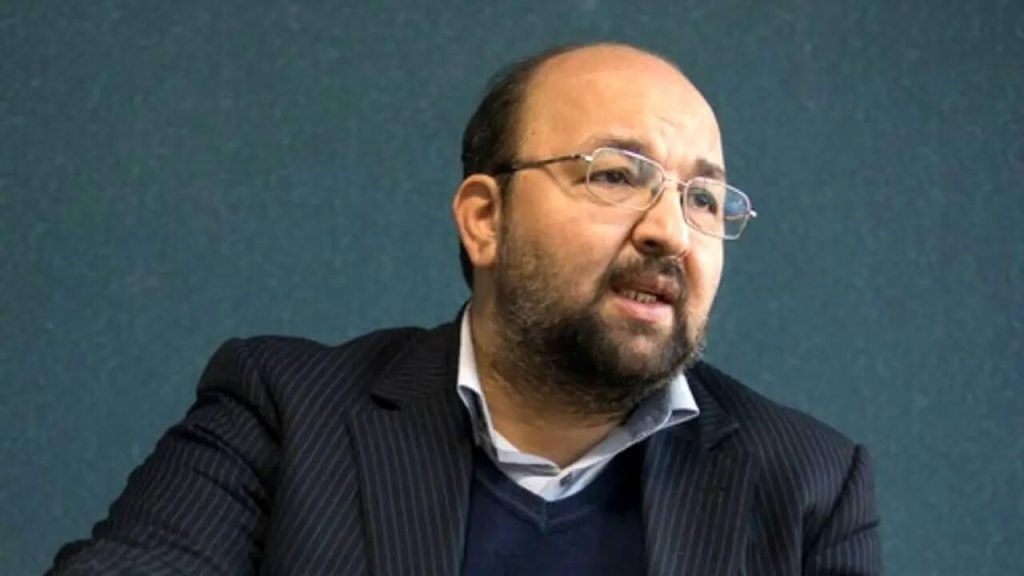 انتقاد جواد امام از ادامه فعالیت شوراهای شهر و روستا/ اداره شوراها با رأی مردم معنا پیدا می‌کند/ به این بی‌قانونی پایان دهید