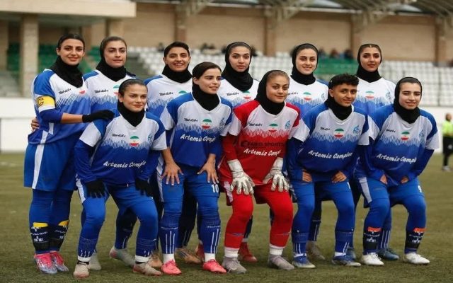 مصاف وارش نوشهر در آغاز لیگ برتر فوتبال بانوان کشور