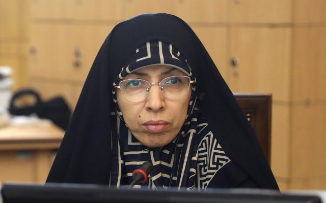 مشکل مطالبات حوزه دارو صرفا مربوط به شرایط فعلی نیست