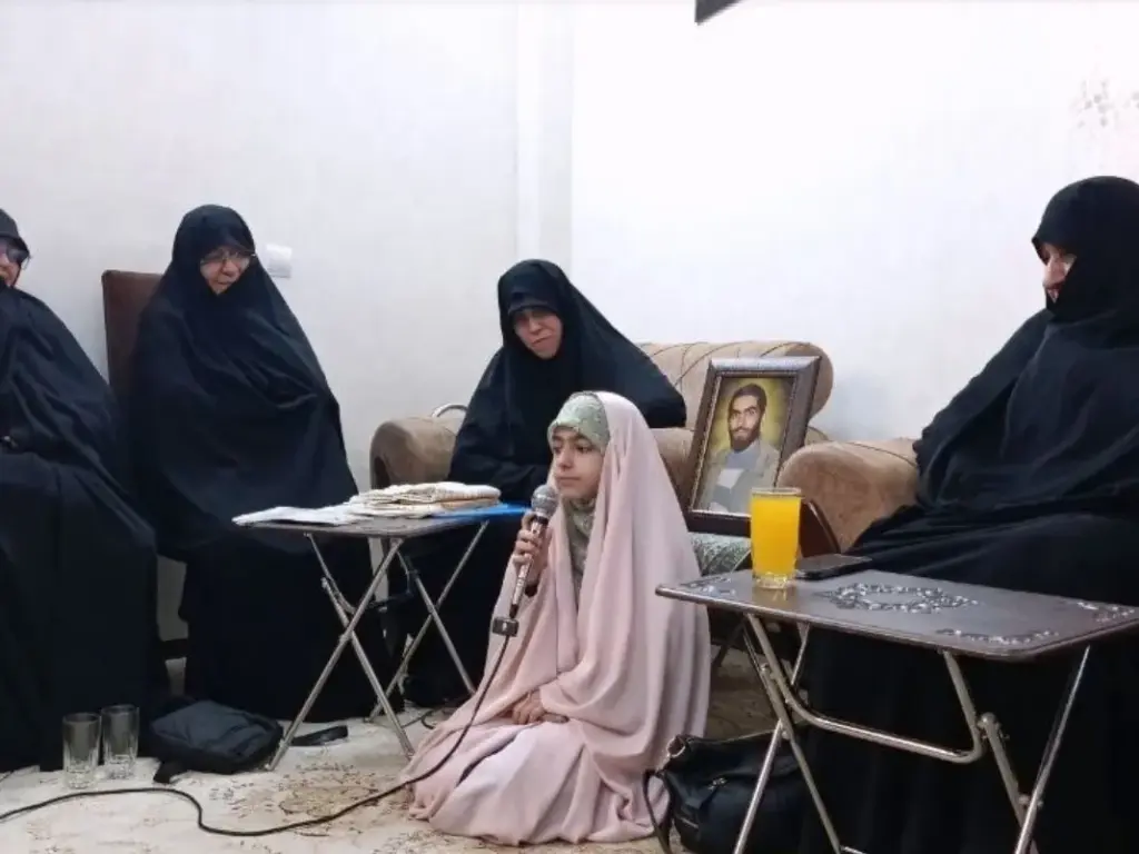 دیدار مدیر جامعه الزهرا با خانواده شهید قربانی نژاد