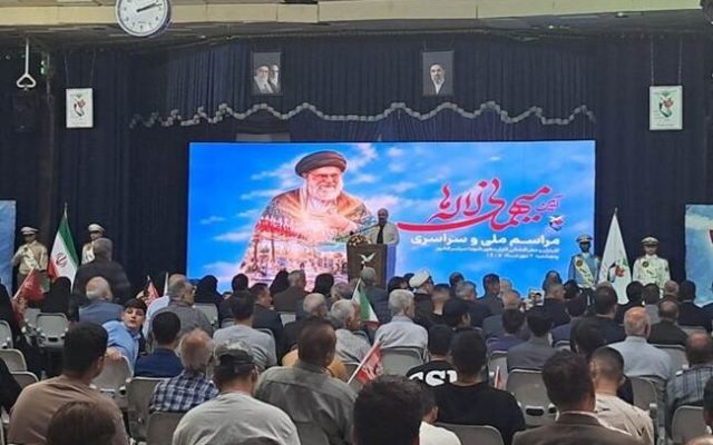 تهرانی‌ها به مهمانی لاله‌ها رفتند