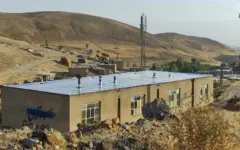 نوسازی مدرسه روستای گلیزه اهر با همت خیرین و بسیج طلاب+ تصاویر