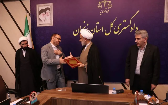 رئیس کل دادگستری استان زنجان به عنوان مدیر نمونه ملی انتخاب شد