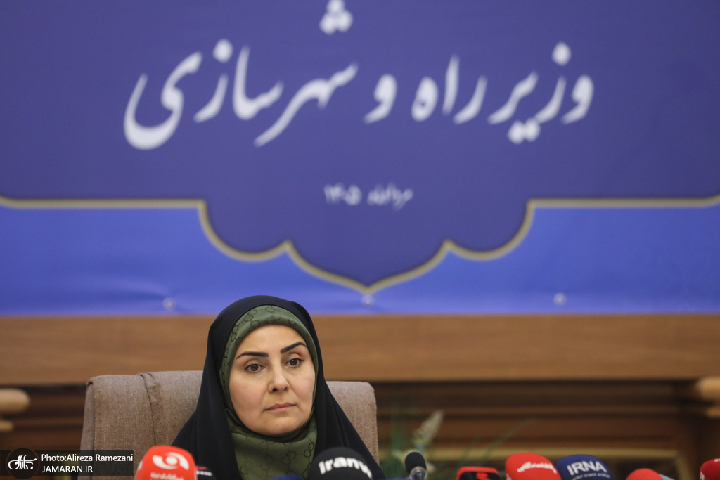 وزیر راه و شهرسازی: پروازهای خارجی برقرار است؛ مشکل خاصی در این زمینه وجود ندارد