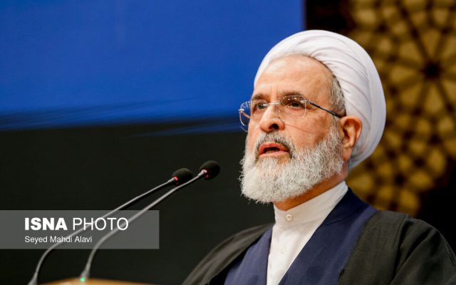 انتقاد آیت الله اعرافی از عملی نشدن قوانین مصوب حوزه حجاب/ در مذاکره با آمریکا باید به سیره نبوی در مذاکره با کفار و مشرکان توجه کرد