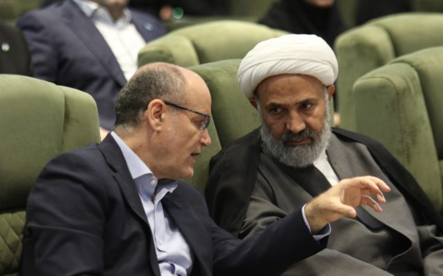 تشکر از مدیریت موسسه اعتباری ملل به خاطر فروش اموال و املاک مازاد و خروج ار بنگاه داری