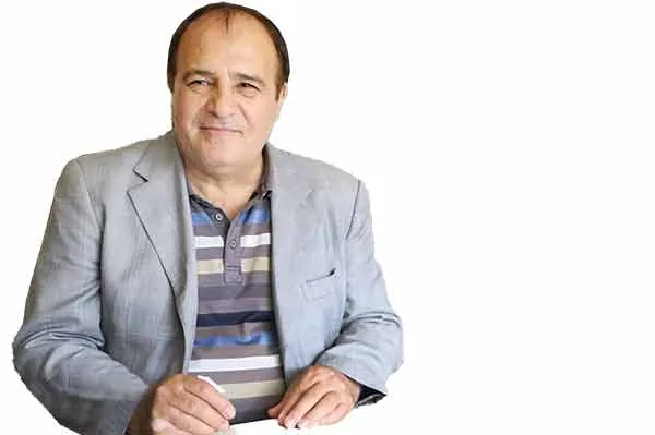 باید به اصول هر مربی در کارش احترام گذاشت