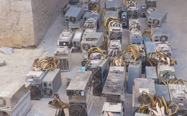 کشف ۳۱ دستگاه استخراج رمزارز غیرمجاز در لرستان