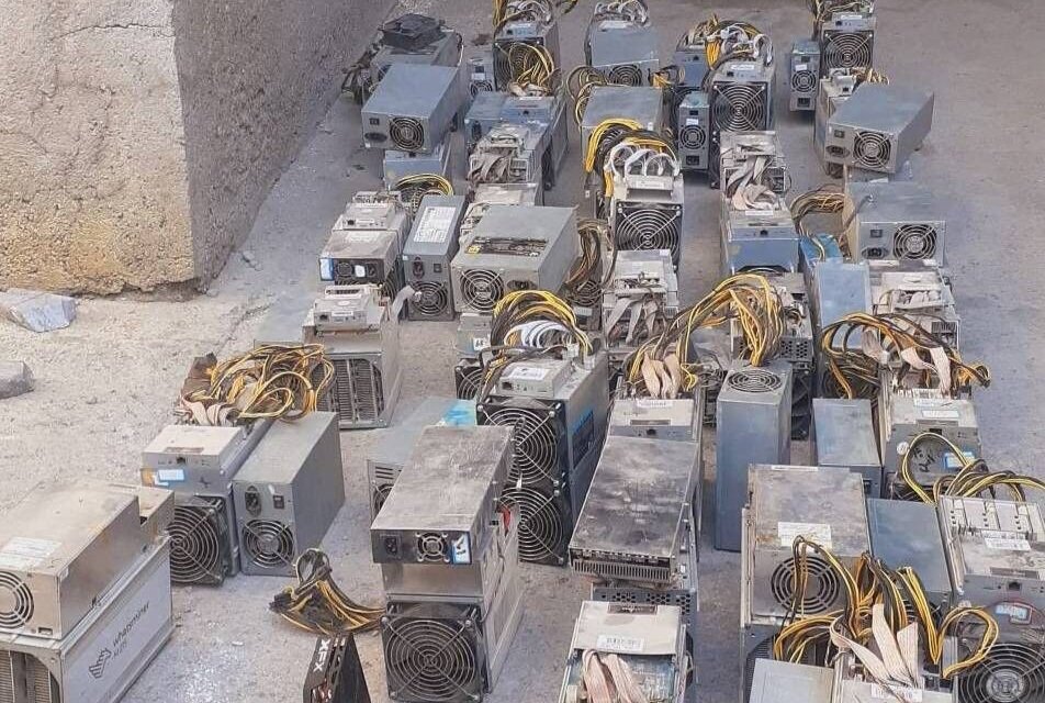 کشف ۳۱ دستگاه استخراج رمزارز غیرمجاز در لرستان