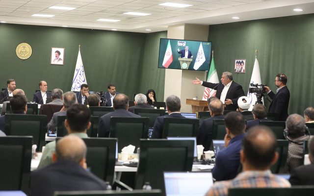 انتقاد نمایندگان مجلس از دوی ماراتن بانوان، وضع حجاب و نفوذ/ صباغیان: برای سلامت بانوان ورزش‌ دیگری وجود ندارد؟/ نماینده رشت: قانون حجاب را ابلاغ کنید
