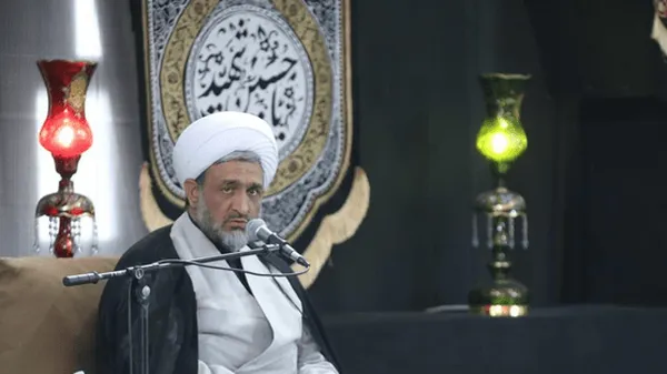 دشمن در پی اختلاف‌افکنی در جامعه است