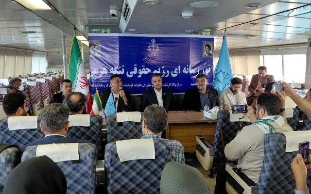 رئیس کل دادگستری هرمزگان: رژیم حقوقی جدید تنگه هرمز دارای پشتوانه قانونی است / نیرو‌های بیگانه ۷۰۰ تا ۸۰۰ کیلومتر عقب‌نشینی کردند