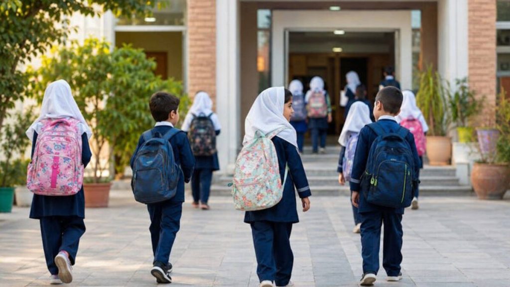 فارس آماده مهر شد؛ ۹۶۵ هزار دانش‌آموز راهی مدرسه می‌شوند