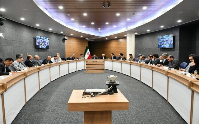 تاکید بر پشتیبانی دستگاههای اجرایی در بازگشایی دانشگاهها و مدارس