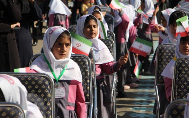 قرآن باید روح حاکم بر تعلیم و تربیت باشد
