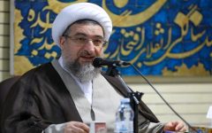 عظمت مقام شهید با هیچ معیار مادی قابل قیاس نیست
