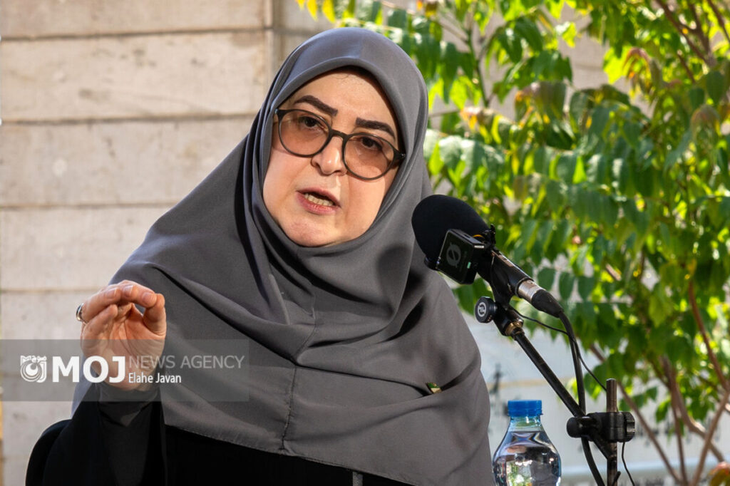 ایران با تکیه بر مردمش می‌ایستد