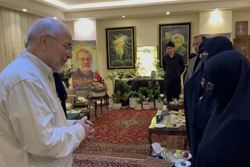 لاریجانی شخصیتی ستودنی و به‌یادماندنی برای انقلاب بود