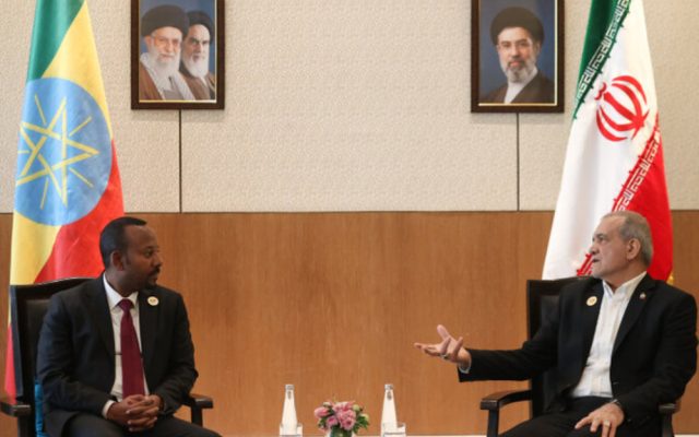 پزشکیان: مقاومت مردم ایران در برابر حملات آمریکا و اسرائیل، دشمن را ناکام کرد