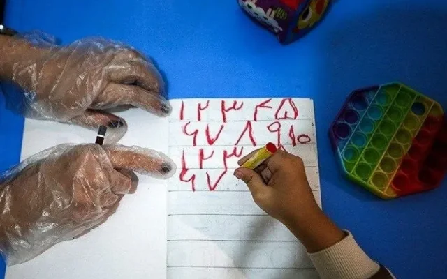 سطح آگاهی جامعه درباره بیماری اوتیسم پایین است