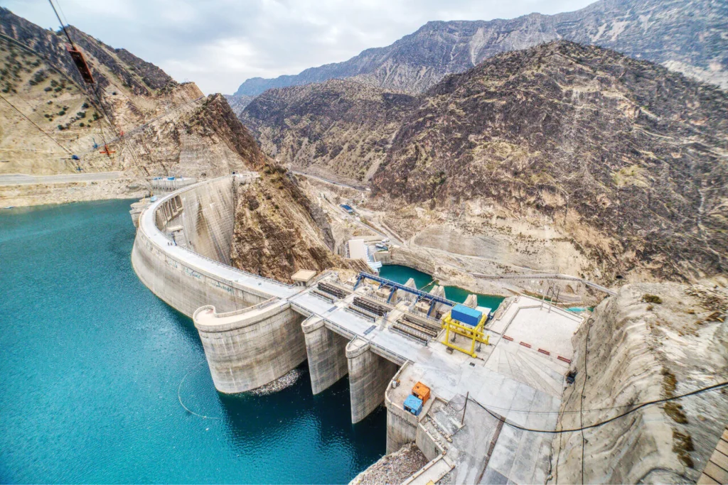 تمرکز «نشاندار کردن مالیاتها» بر توسعه زیرساختهای انرژی