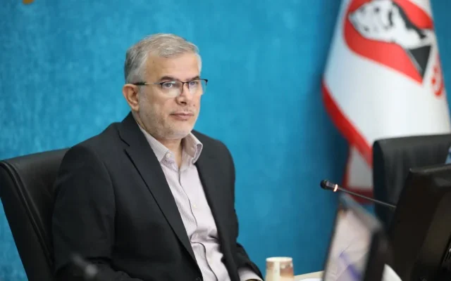 مدیری که نمی‌تواند بازار را مدیریت کند، کنار برود
