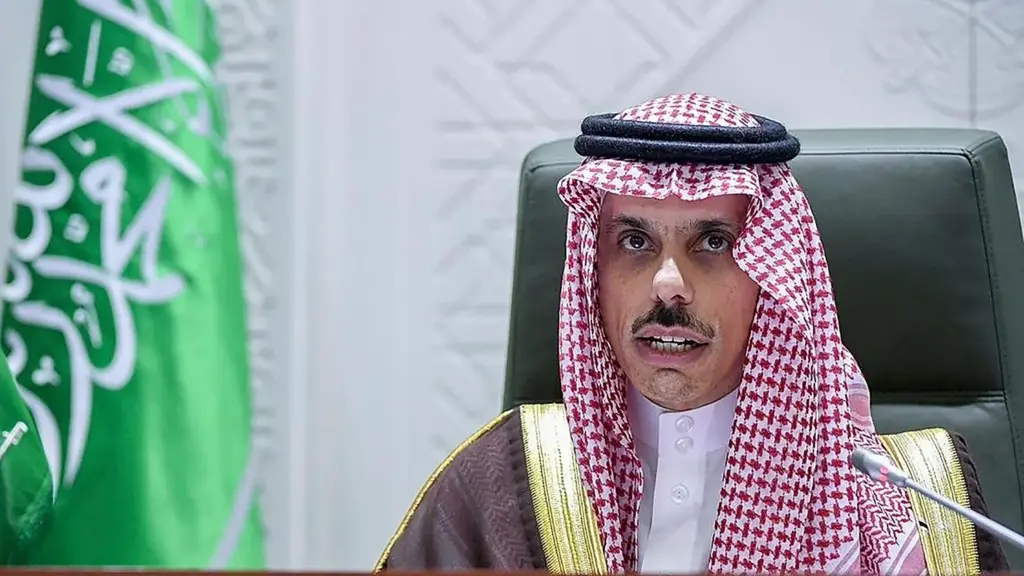 سفر وزیر امور خارجه عربستان به آمریکا در پی تنش ها با یمن