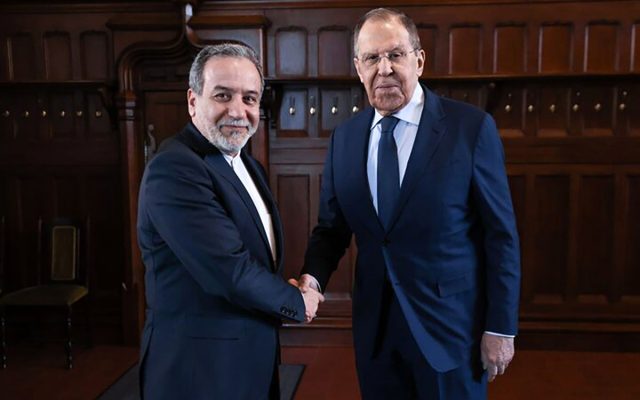 دیدار و رایزنی عراقچی و لاوروف