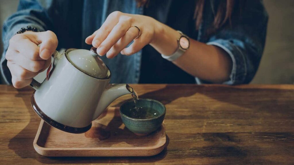 چای استخوان زنان را قوی‌تر می‌کند