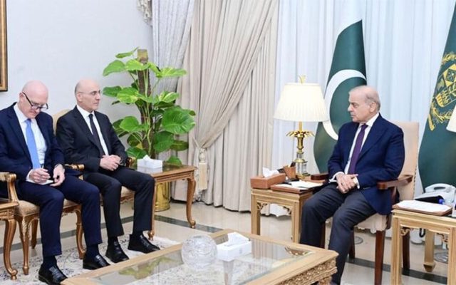نخستوزیر پاکستان تجاوزات رژیم صهیونیستی علیه لبنان را محکوم کرد