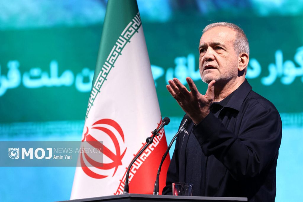علم و آگاهی ایران را به همه جا می‌رساند