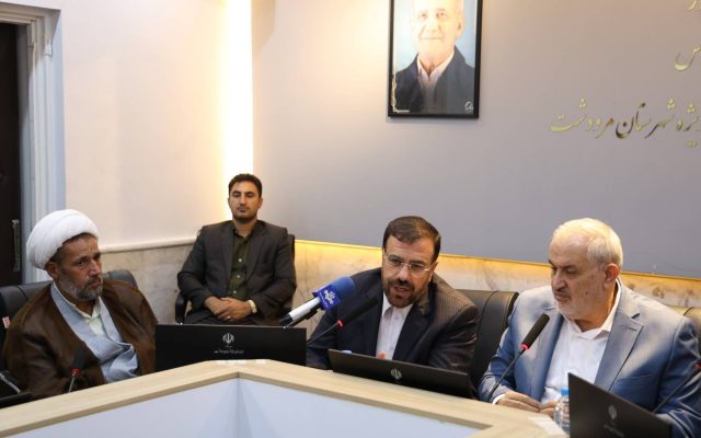 سفر وزیر نیرو به فارس؛ از بهره‌برداری از طرح های آبرسانی تا افتتاح پست‌های برق