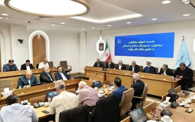 ریل‌گذاری صحیح باید قطار گردشگری را همواره در حرکت نگه دارد