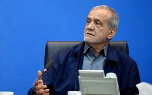 جزئیات دیدار روسای جمهور ایران و هند/ پزشکیان: مردم ایران در برابر زورگویی‌های آمریکا و اسرائیل ایستادند/ ما همیشه حامی صلح در منطقه بودیم